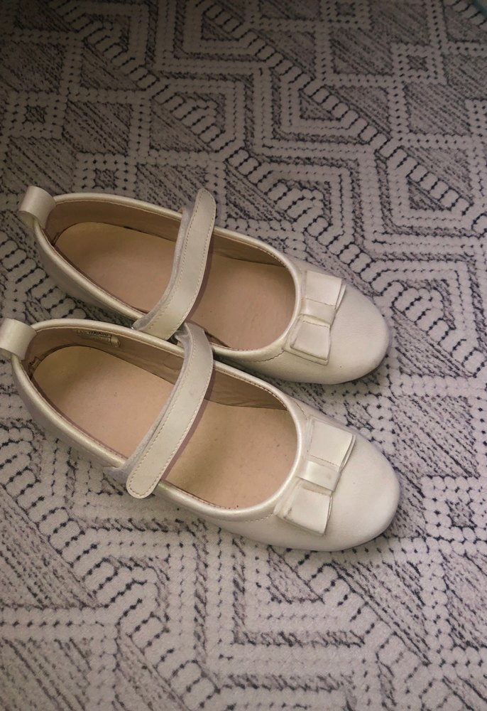 Kız Çocuk Beyaz Tokalı Babet - Görsel 2