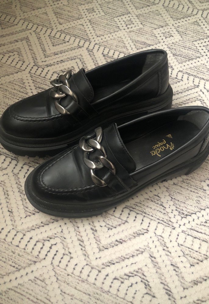 Zincir Detaylı Siyah Deri Platform Topuklu Loafer - Görsel 3