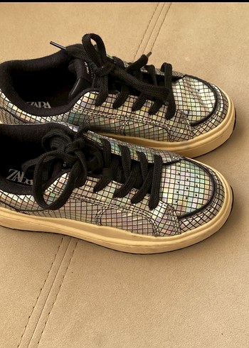 Kızlar için Yılan Desenli Çok Renkli Spor Ayakkabı - Görsel 2