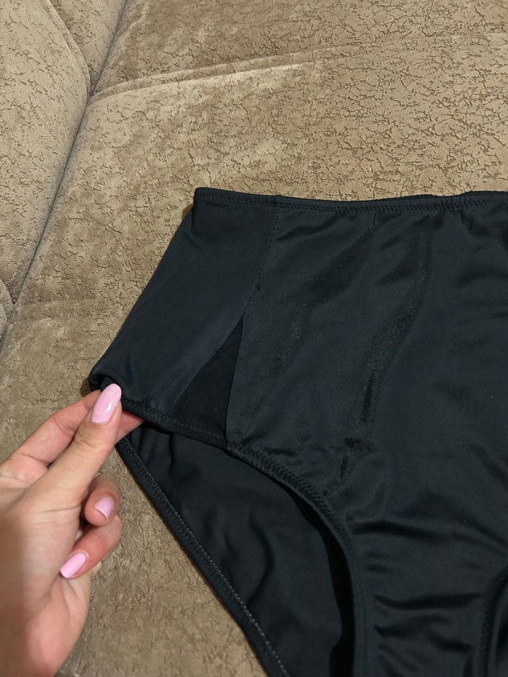 Siyah Yüksek Bel Kadın Bikini Altı - Görsel 3