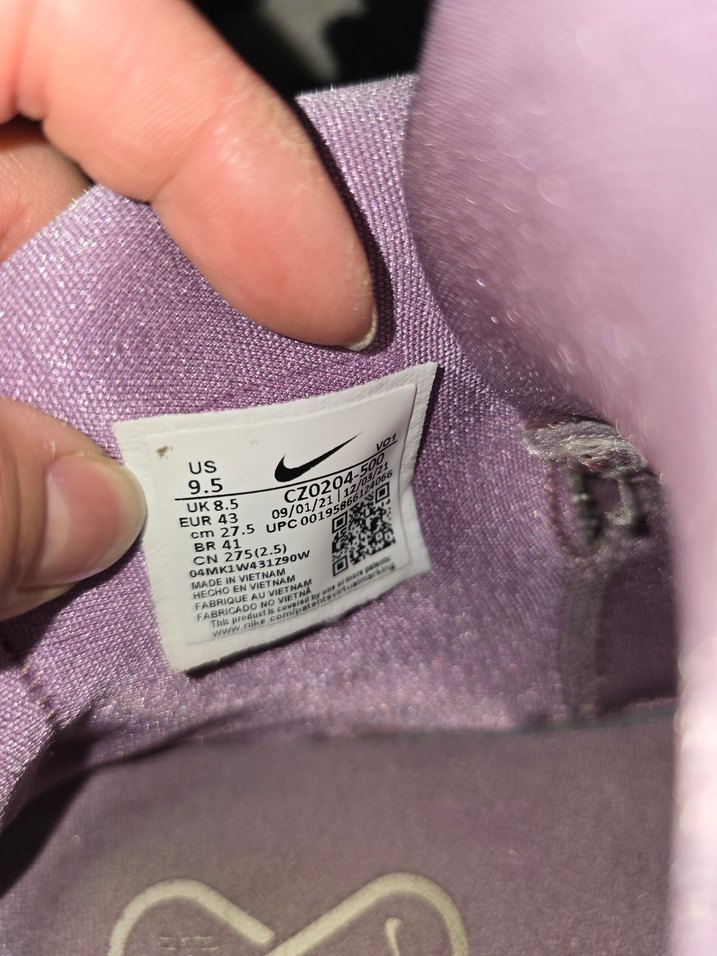Nike Mor Bağcıklı Basketbol Ayakkabısı orjinal ürün - Görsel 4
