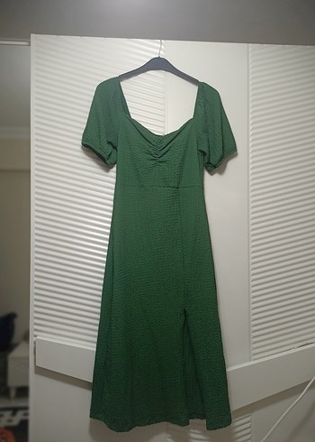 Yeşil V Yakalı Uzun Drapeli Elbise - Görsel 2