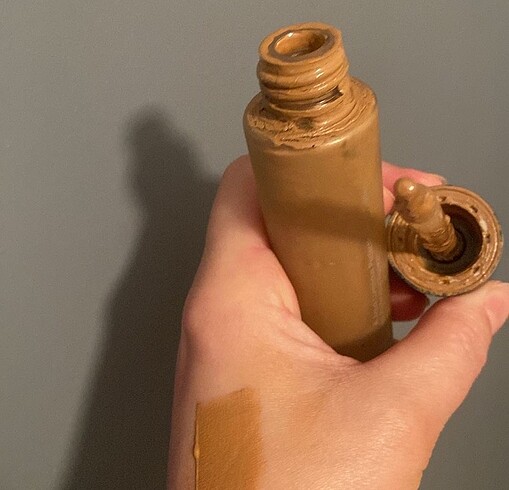  Beden Renk BECCA FONDÖTEN