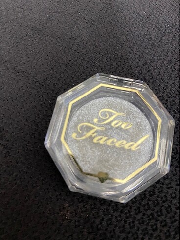 TOO FACED IŞILTILI FAR