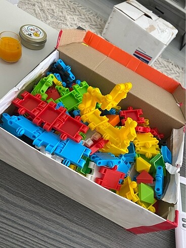 Flexy lego