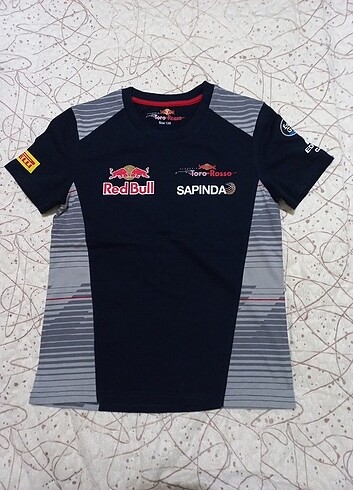 Erkek çocuk redbull t shirt