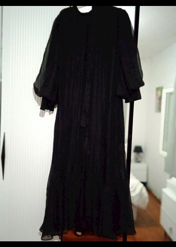 Uzun Siyah Piliseli n Elbise - Görsel 3