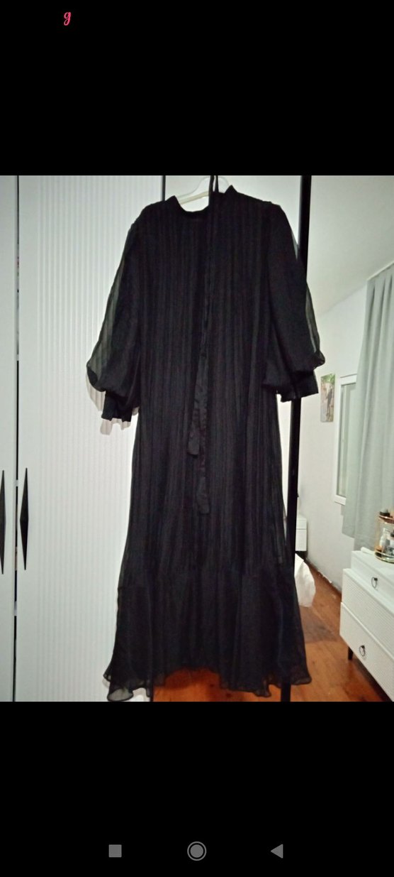 Uzun Siyah Piliseli n Elbise - Görsel 4