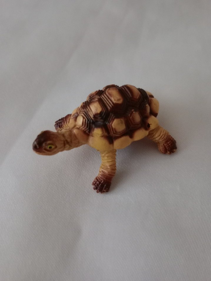 Renkli Kahverengi Kaplumbağa Figürü - Görsel 2