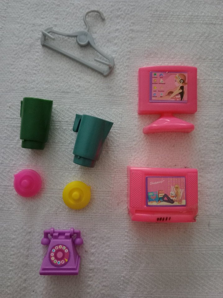 Renkli Plastik Mini Oyuncak Seti - Görsel 3