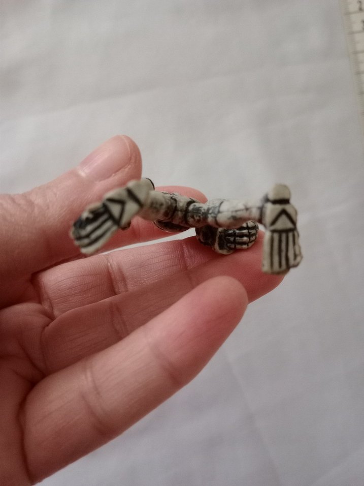 Kafatası Detaylı Gri Aksiyon Figürü - Görsel 5