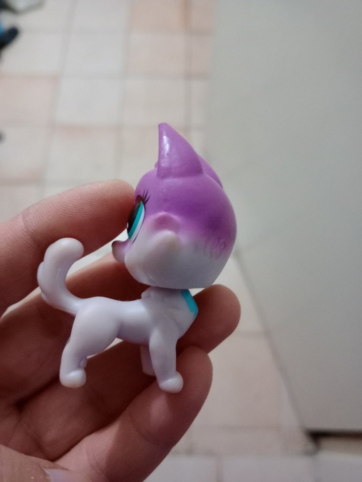 Mor Pastel Renkli Sevimli Aksiyon Figürü - Görsel 4