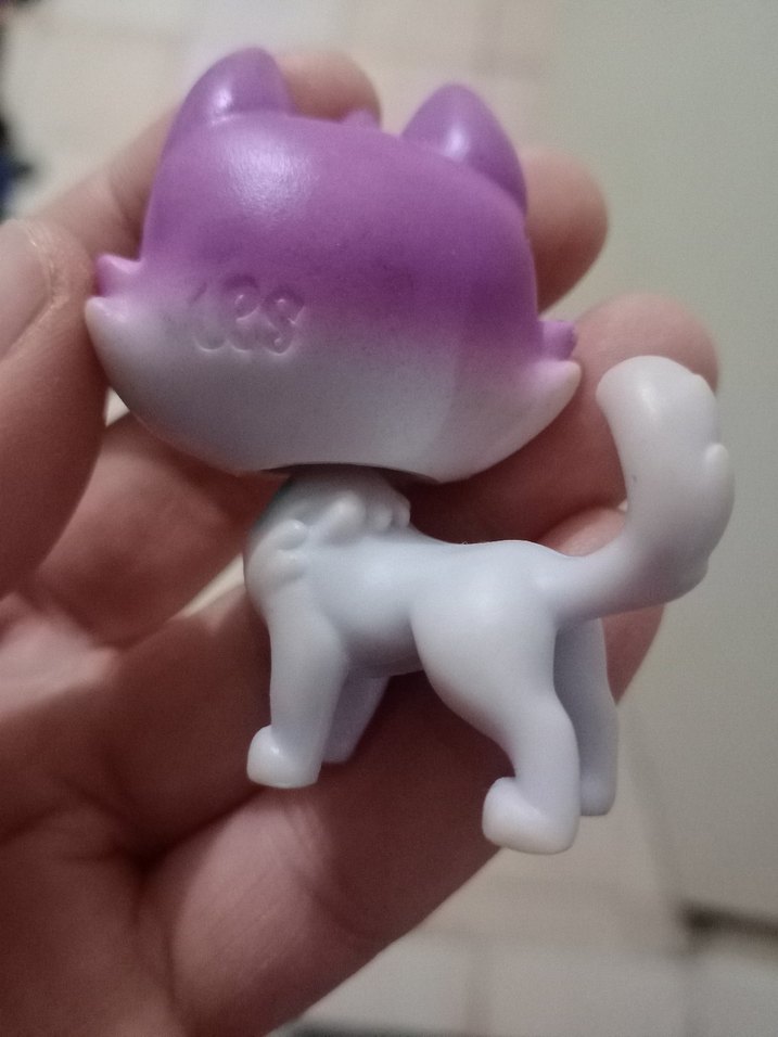 Mor Pastel Renkli Sevimli Aksiyon Figürü - Görsel 3