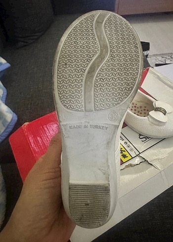 Kız Çocuk Beyaz Cırt Cırtlı Babet - Görsel 3