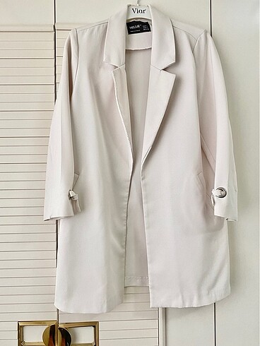 Beyaz blazer ceket