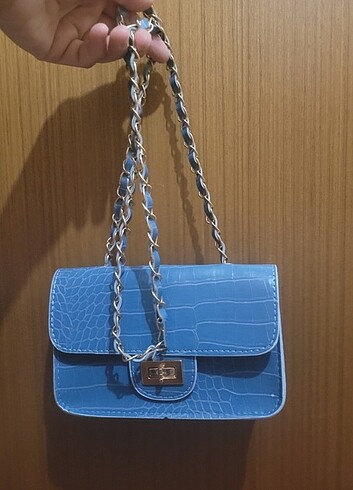 Zara Mavi kol çantası 