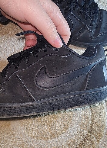 38 Beden Nike court borough low siyah 38 no ayakkabı 