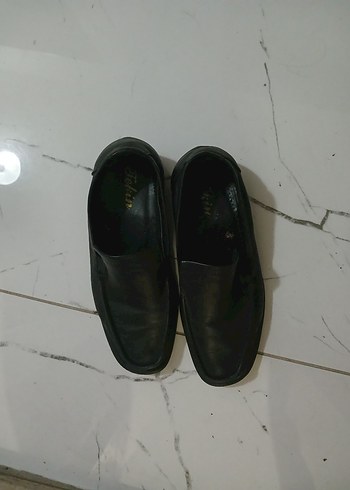 Siyah Minimalist Klasik Ayakkabı