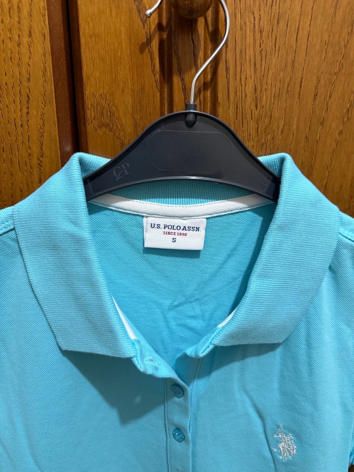 U S Polo Turkuaz Düğmeli Kısa Kollu Kadın Tişört - Görsel 2