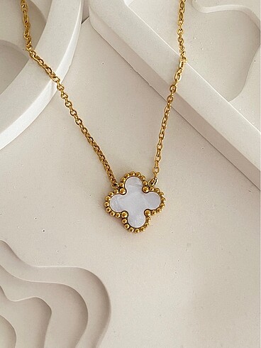Gold Sedefli Taşlı Yoncalı Kolye Çelik Van Cleef Model