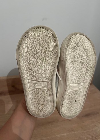 Nakışlı Beyaz Kız Çocuk Spor Ayakkabı - Görsel 4