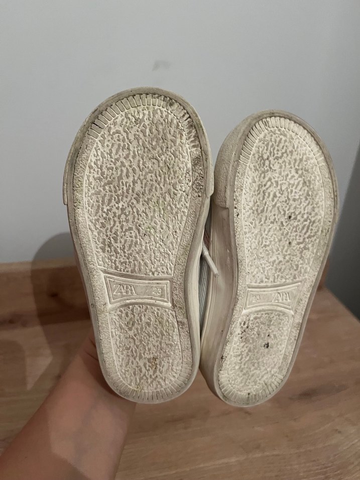 Nakışlı Beyaz Kız Çocuk Spor Ayakkabı - Görsel 4