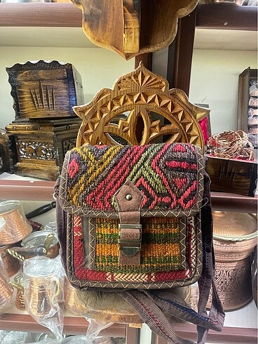 Antika kilim dokuma çanta