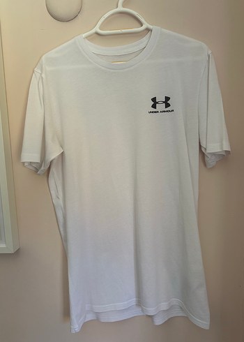 Under Armour Beyaz unisex Tişört