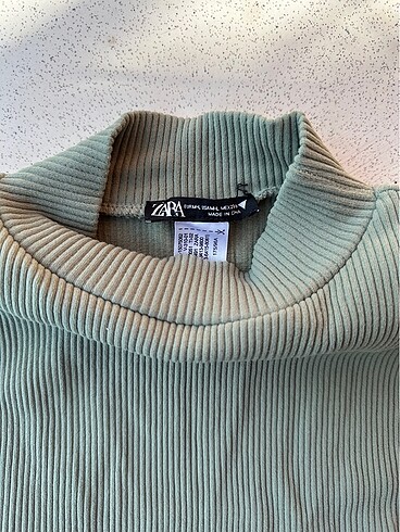 Zara Crop bluz
