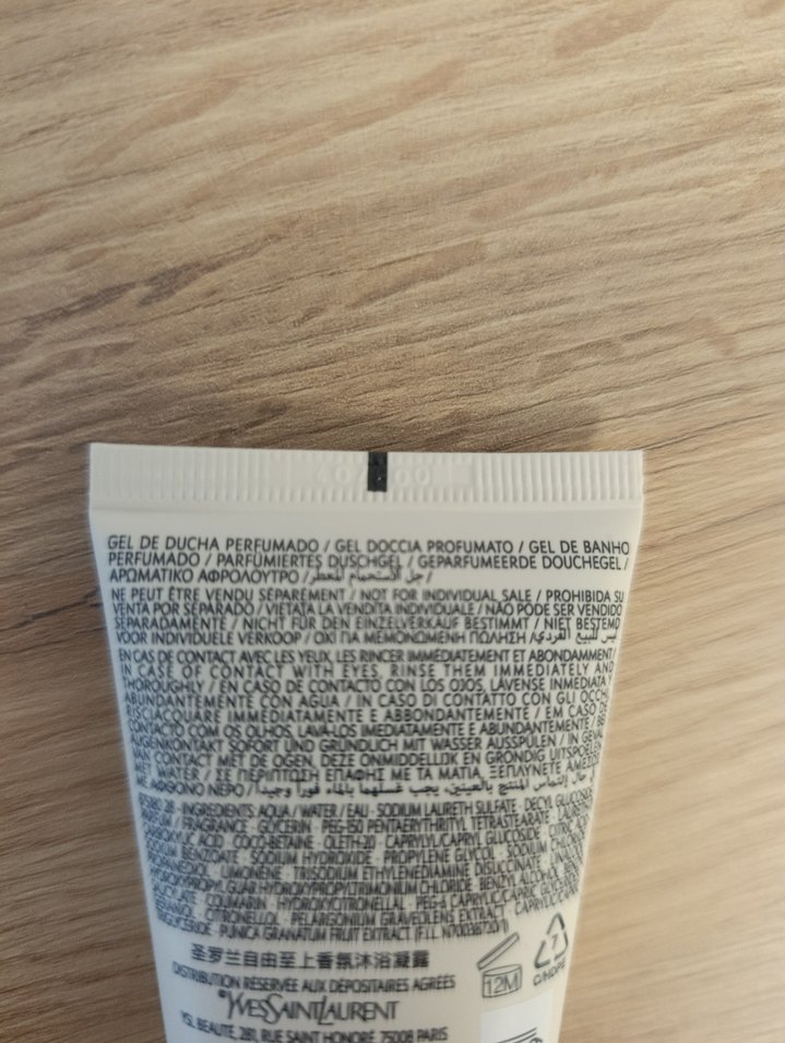 Yves Saint Laurent Libre Parfümlü - Görsel 4