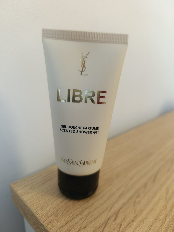 Yves Saint Laurent Libre Parfümlü - Görsel 2