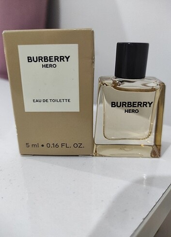 Burberry hero parfüm 