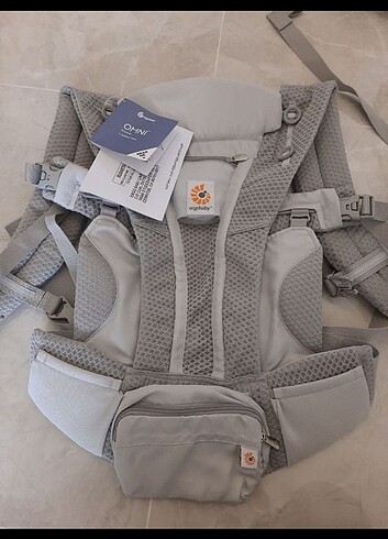 Ergobaby breeze