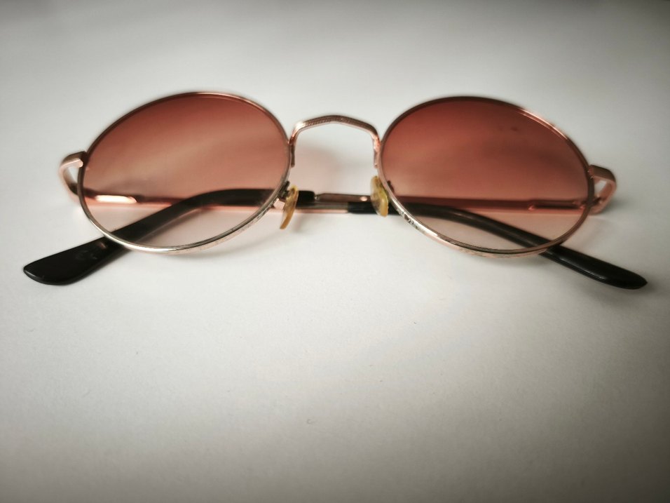 Bej Parlak Tokalı Yuvarlak Kadın Güneş Gözlüğü - Görsel 3