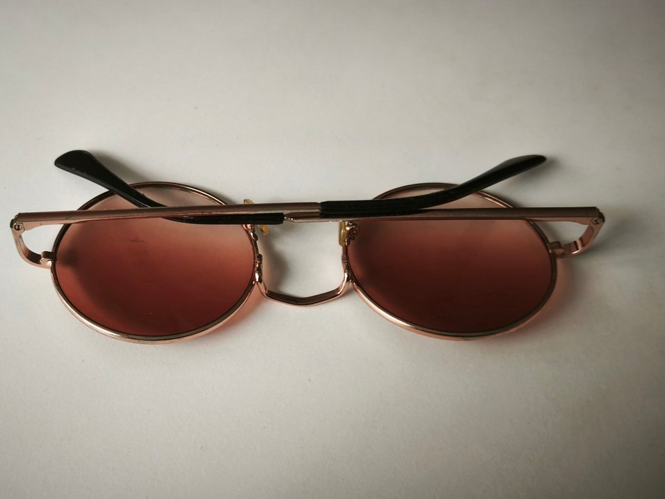 Bej Parlak Tokalı Yuvarlak Kadın Güneş Gözlüğü - Görsel 5