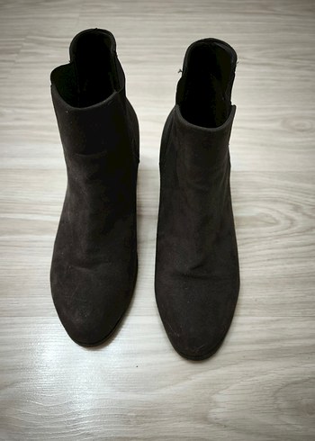 Siyah Süet Stiletto Topuklu Kadın Bot