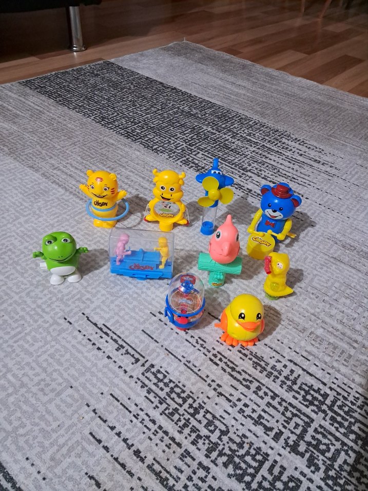 Renkli Çocuk Oyuncak Figür Seti - Görsel 3