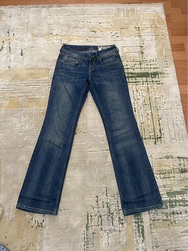 Kadın kot pantolon boy 104 bel 37 basen 49 cm