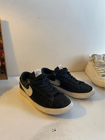 Nike blazer