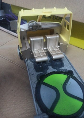 ben10 alien force karavan - Görsel 4