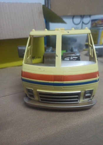 ben10 alien force karavan - Görsel 5