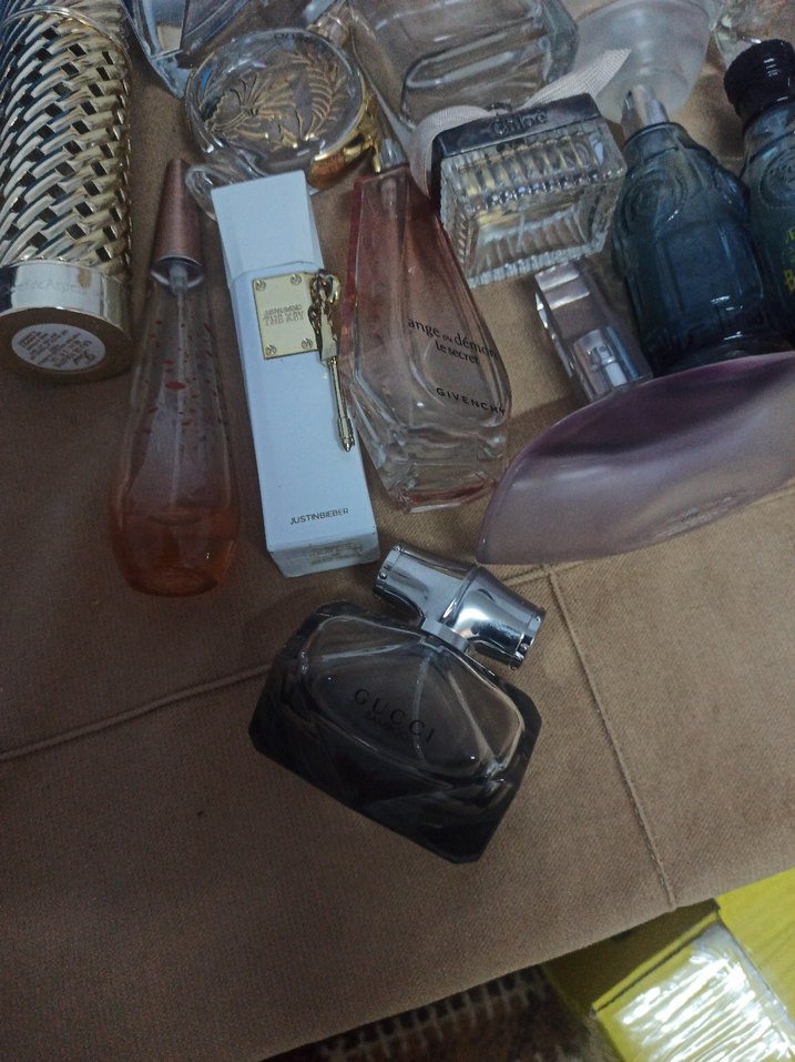 18 adet boş parfüm şişesi - Görsel 2