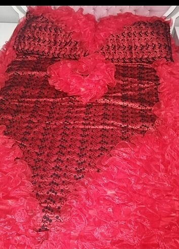 Fon perdesi ile yatak örtüsü iyi durumda ihtiyac fazlsı olduğu i - Görsel 4