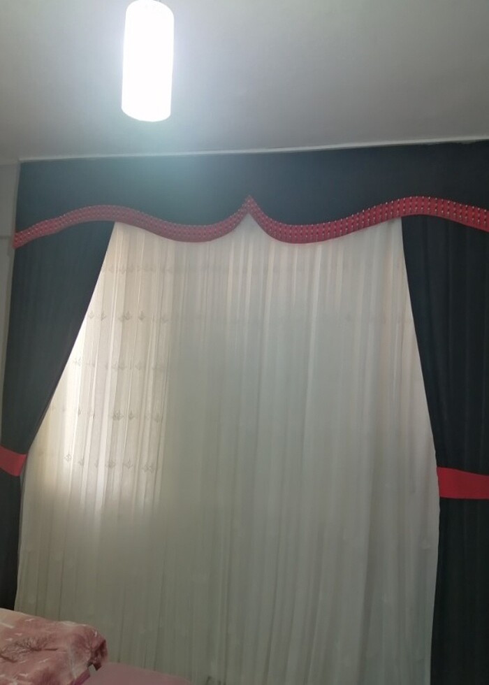 Fon perdesi ile yatak örtüsü iyi durumda ihtiyac fazlsı olduğu i - Görsel 2