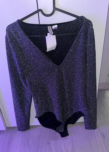 ETİKEKLİ H&M Yakalı Uzun Kollu body