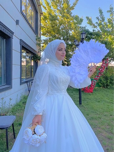 ÖZEL DİKİM HELEN MODEL GELİNLİK
