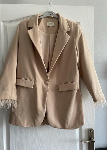 40 Beden Bej Düğmeli Kadın Blazer Ceket