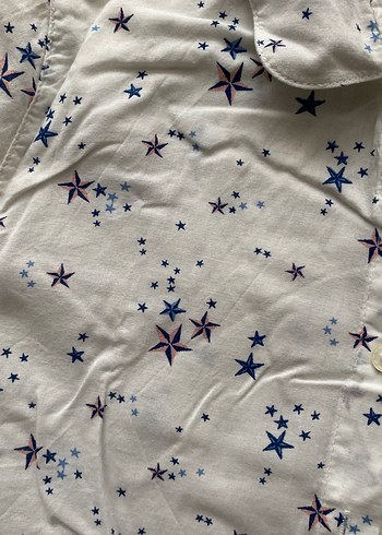 Düğmeli, Baskılı Beyaz Kadın Gömlek - Görsel 3