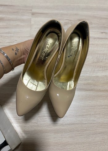Diğer Bej Topuklu Stiletto Kadın Ayakkabı