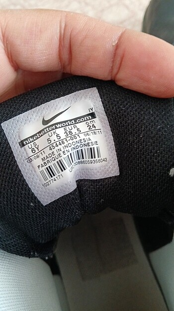 38,5 Beden siyah Renk Nike spor ayakkabı 